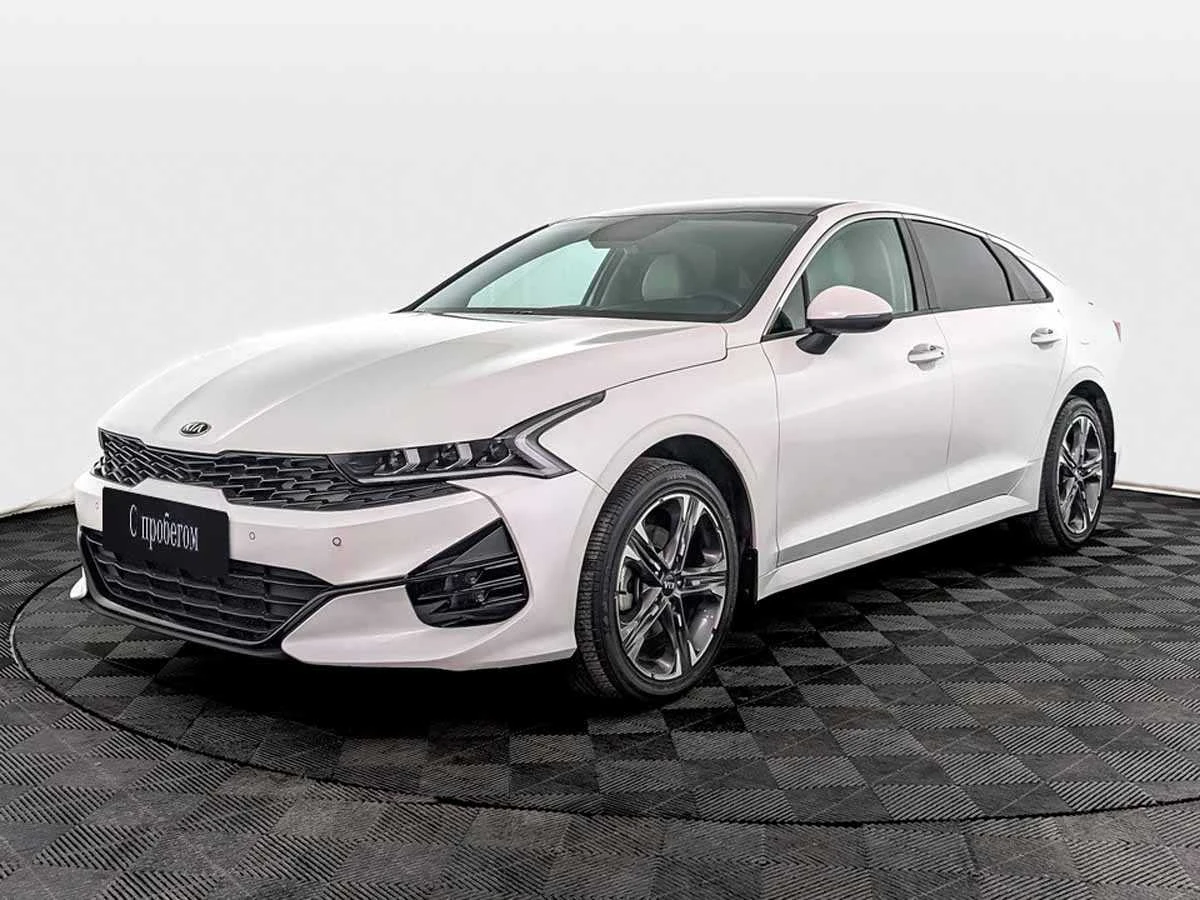 KIA K5, 2020, пробег 68 061 км, цена от 2 080 000 руб.