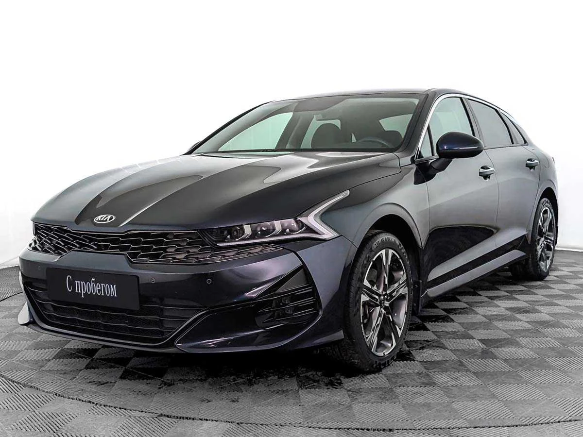 KIA K5, 2021, пробег 57 812 км, цена от 2 240 000 руб.