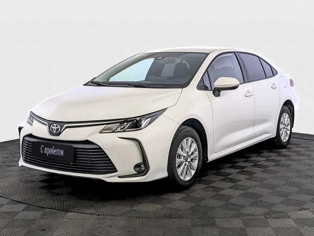 TOYOTA COROLLA, 2023, пробег 11 815 км, цена от 1 880 000 руб.
