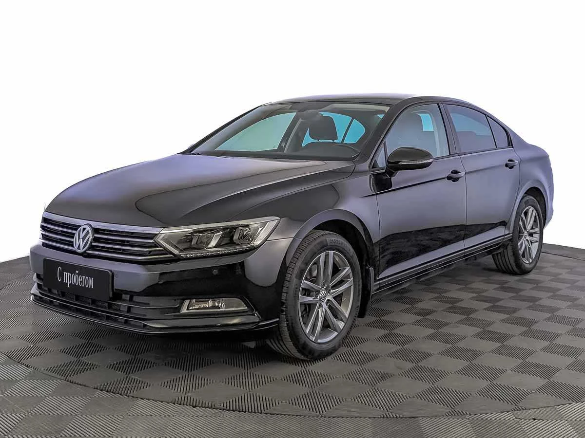 VOLKSWAGEN PASSAT, 2016, пробег 61 012 км, цена от 1 530 000 руб.
