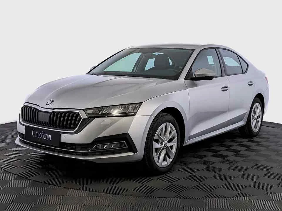SKODA OCTAVIA, 2021, пробег 50 709 км, цена от 2 888 000 руб.